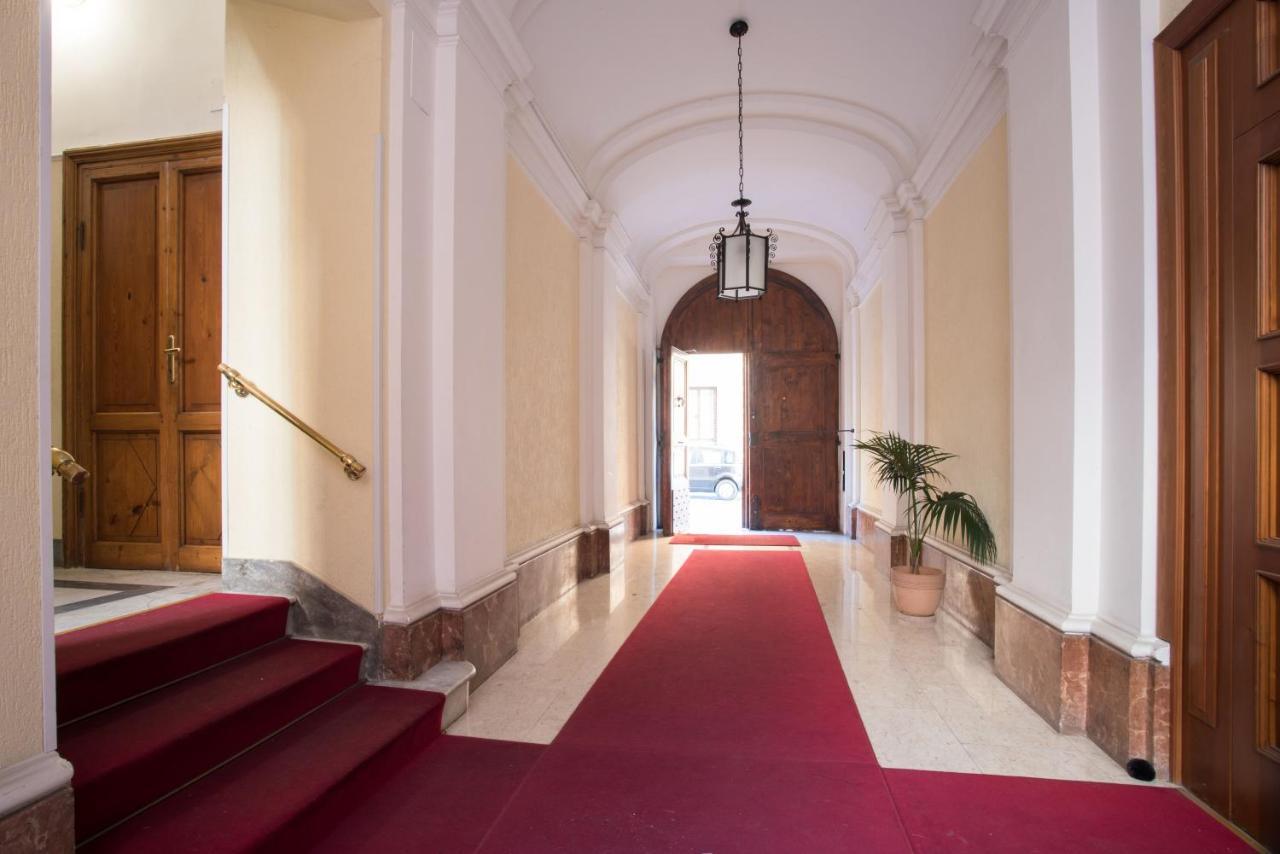 Domus Romantica Affittacamere Roma